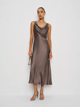 Bryn Silk Dress - Magnetic