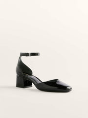 Mallori Closed Toe Heel - Black