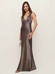 Pernille Silk Dress - Magnetic