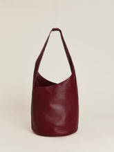 Medium Silvana Bucket Bag - Cremisi