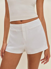 Everett Short - White