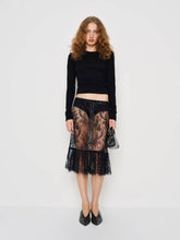 Delcy Low Waist Skirt - Black Lace