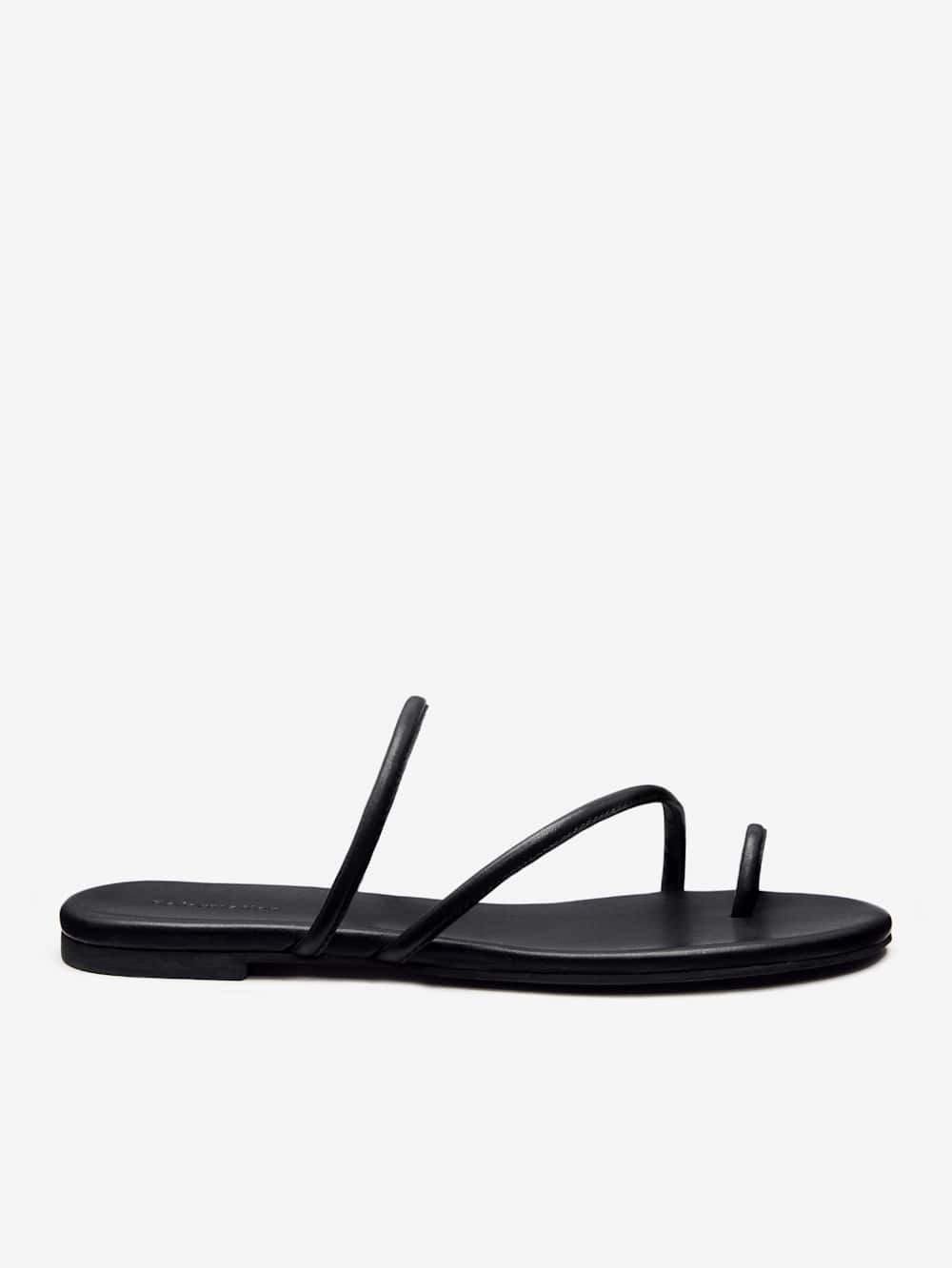 Ludo Toe Ring Strappy Flat Sandal - Black