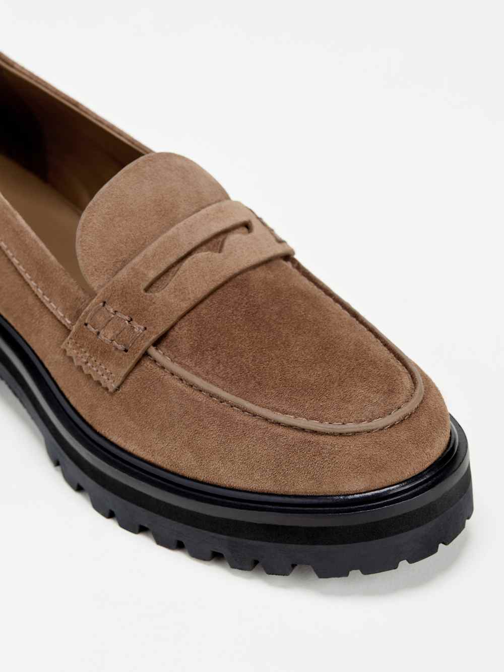 Agathea Chunky Loafer - Farro Suede