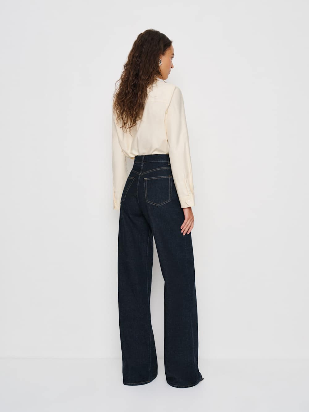 Cary High Rise Slouchy Wide Leg Jeans - Ondine