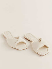 Mikki Twist Flat Sandal - Almond Leather