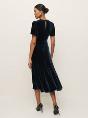Quinne Velvet Dress - Navy