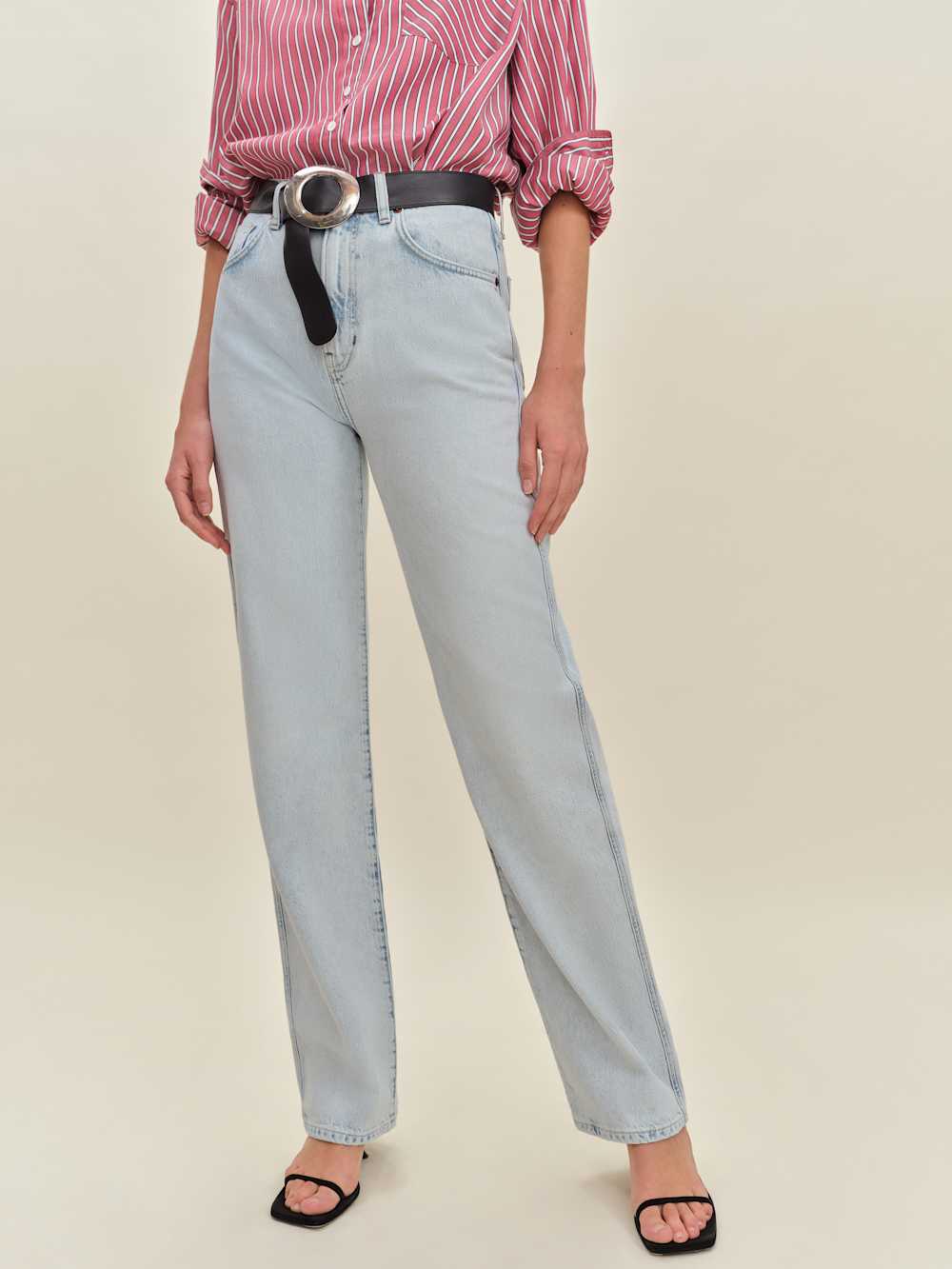 Val 90s Mid Rise Straight Jeans - Shasta