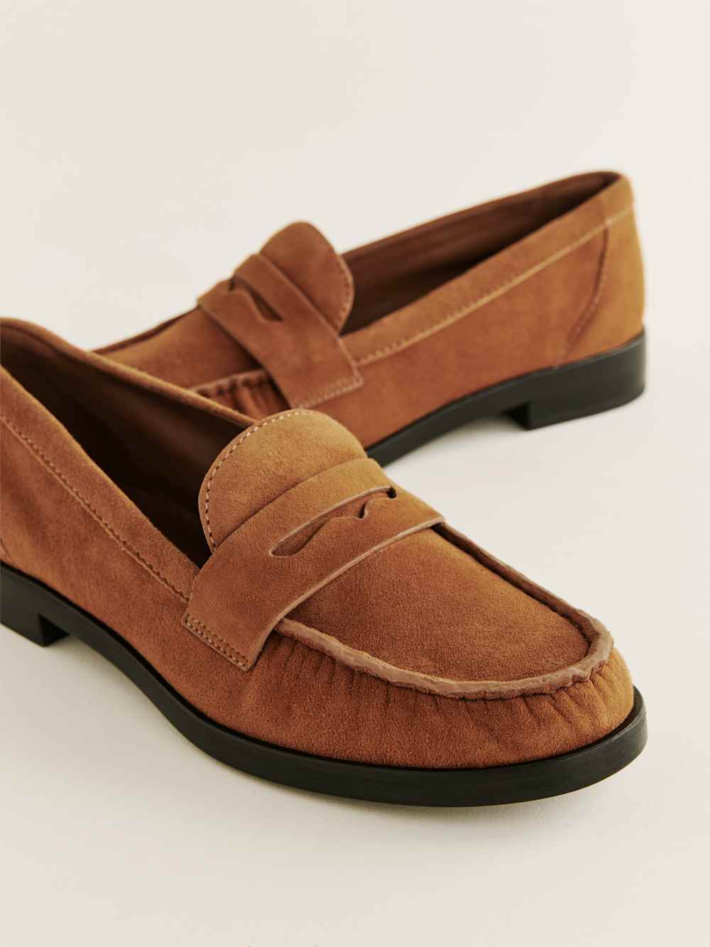 Ani Ruched Loafer - Rum Suede