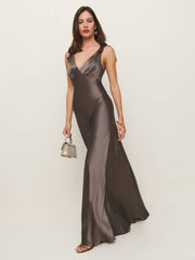 Pernille Silk Dress - Magnetic