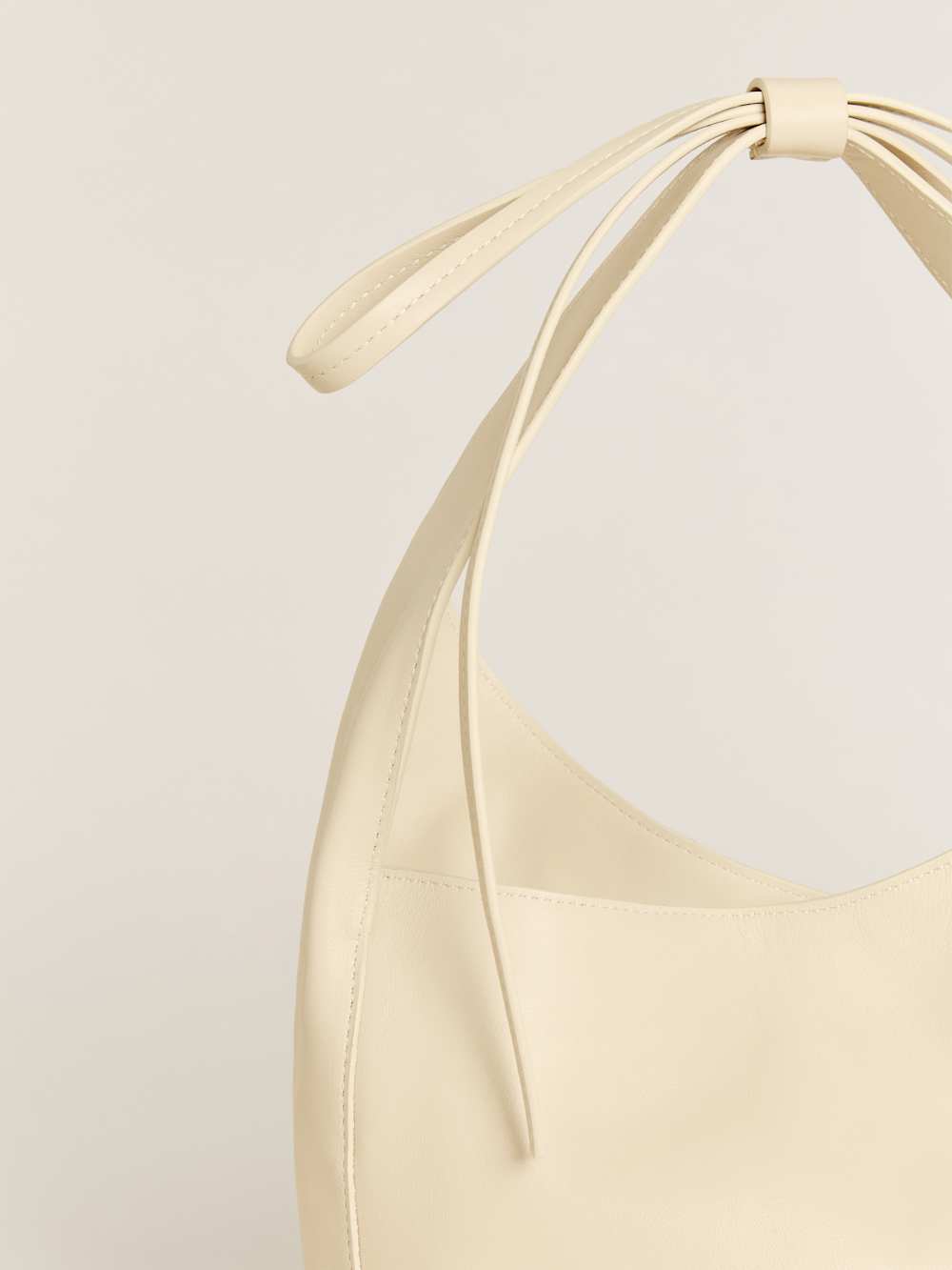 Small Vittoria Tote - Cream Puff Leather