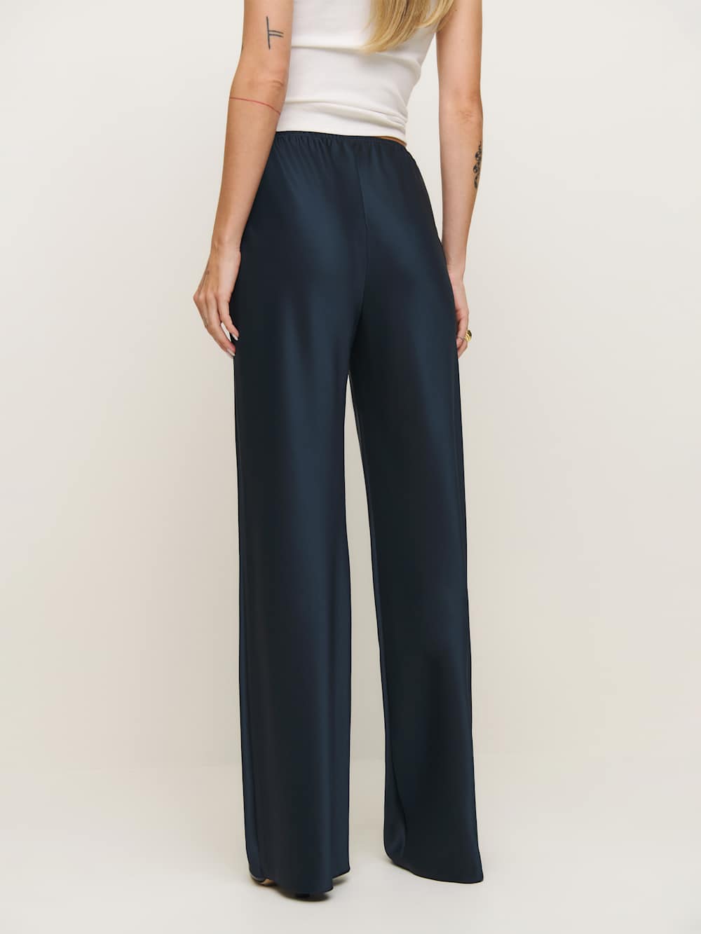 Gale Satin Mid Rise Bias Pant - Midnight