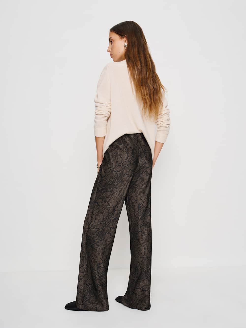 Gale Satin Mid Rise Bias Pant - Venom