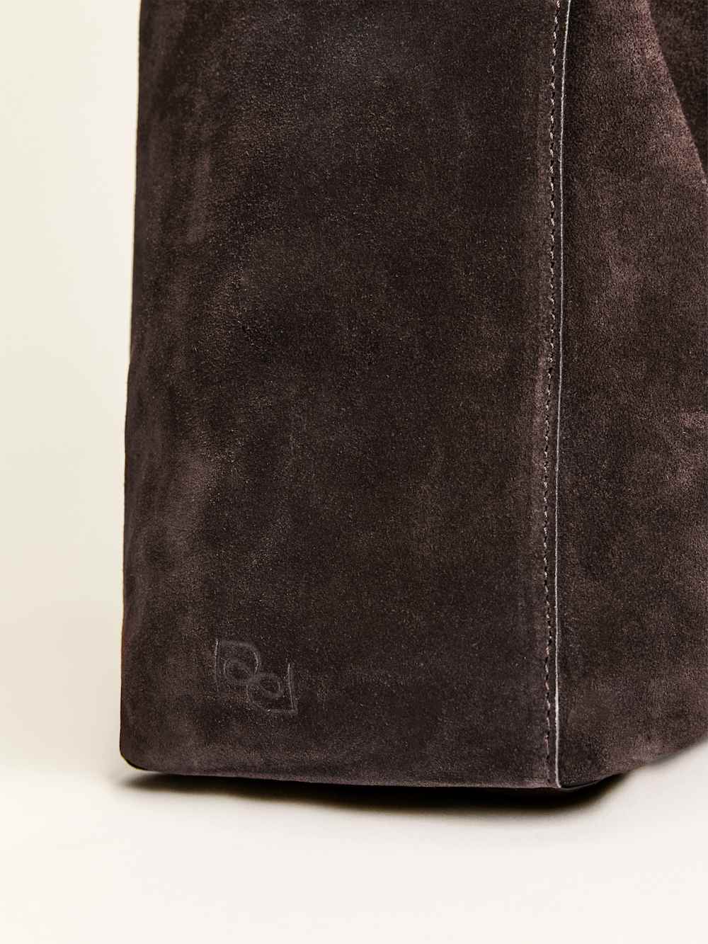Medium Vittoria Tote Bag - Boss Suede
