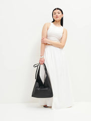 Medium Vittoria Tote Bag - Black Leather