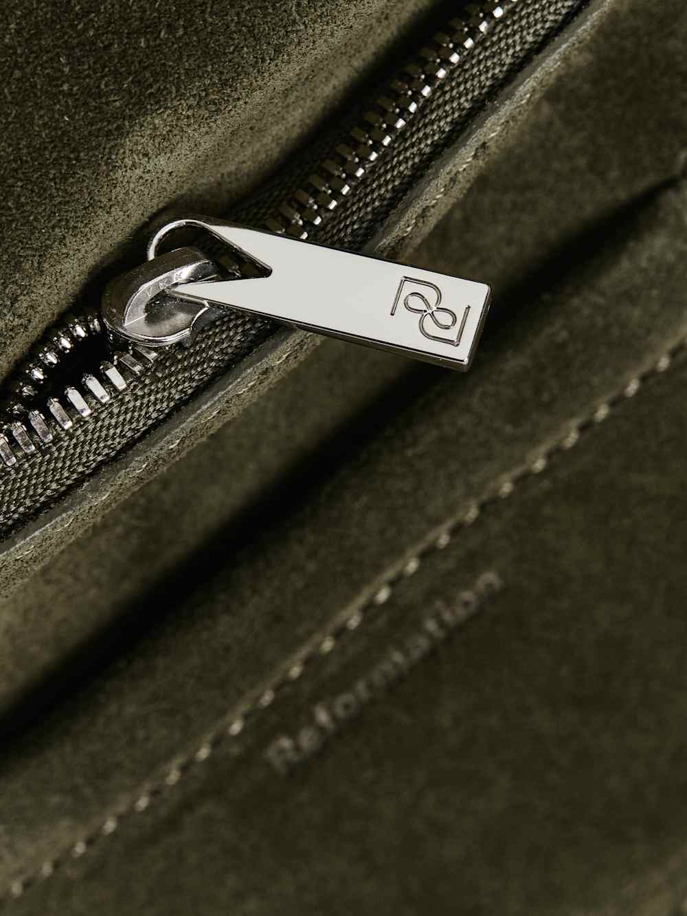 Medium Vittoria Tote Bag - Leccio Suede