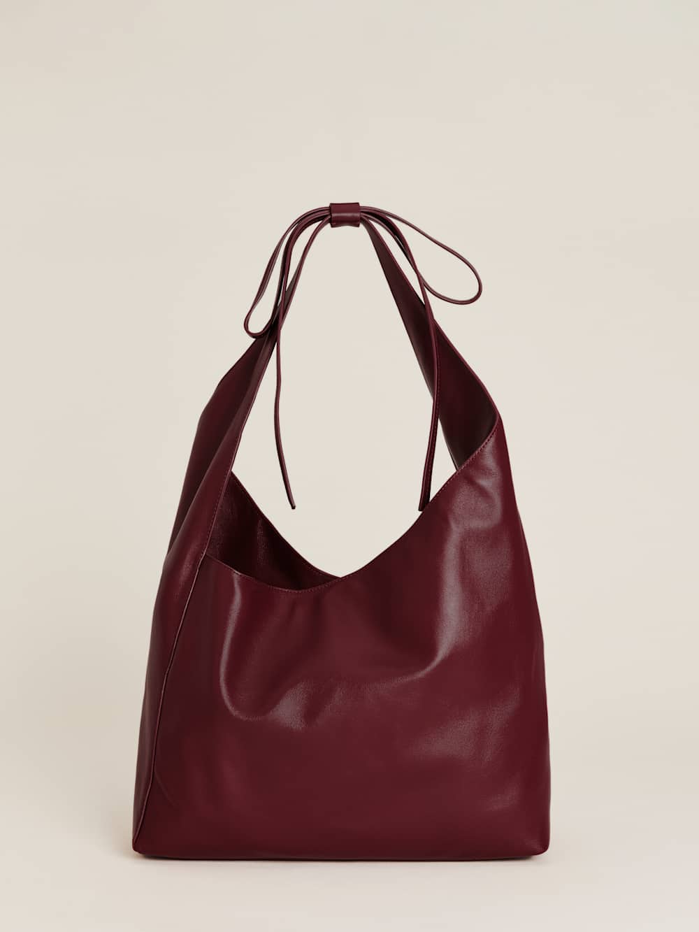 Medium Vittoria Tote Bag - Cremisi