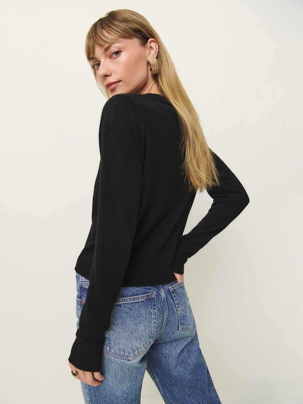 Dana Cashmere Crew Sweater - Black