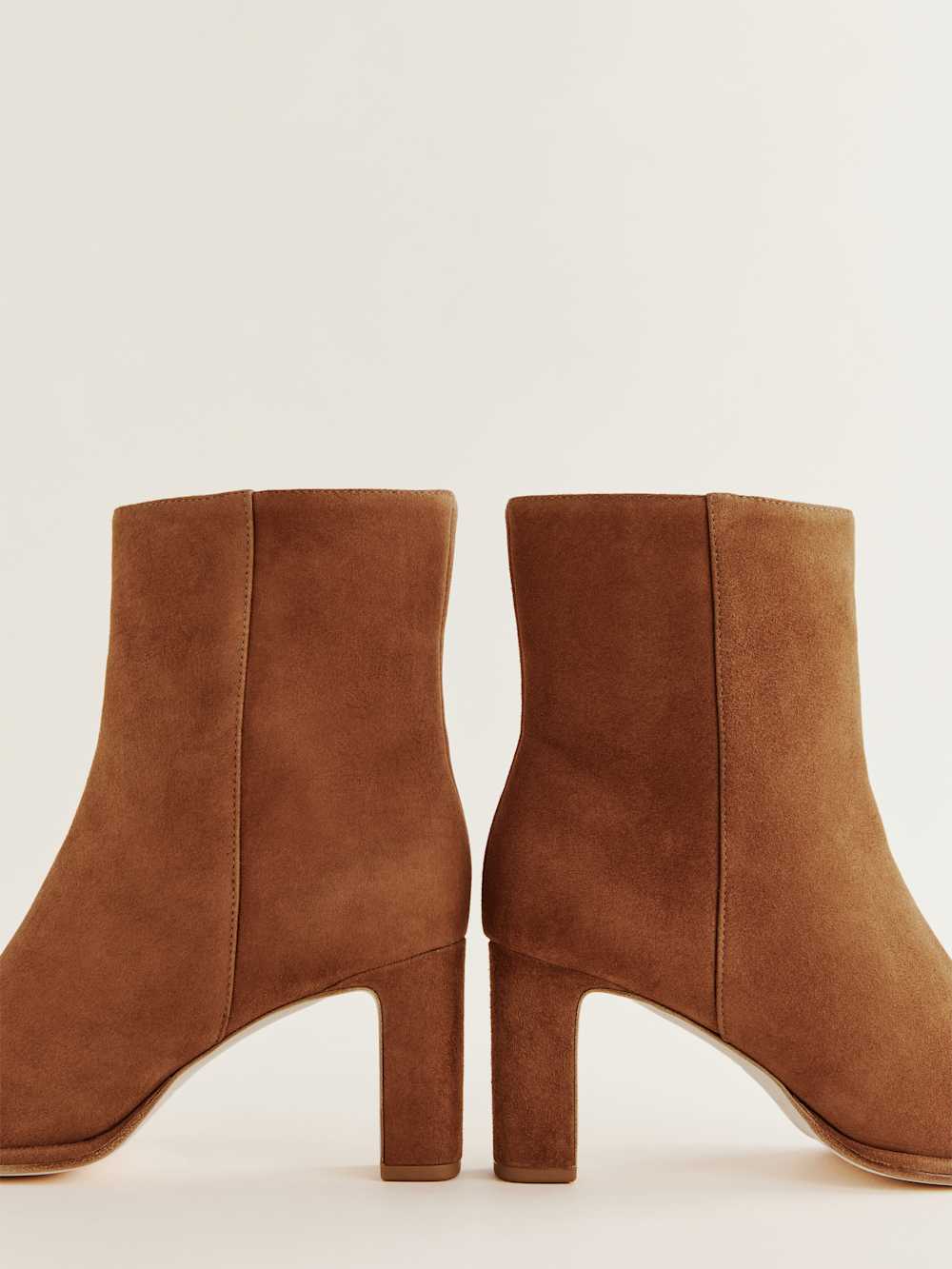 Gillian Ankle Boot - Rum Suede