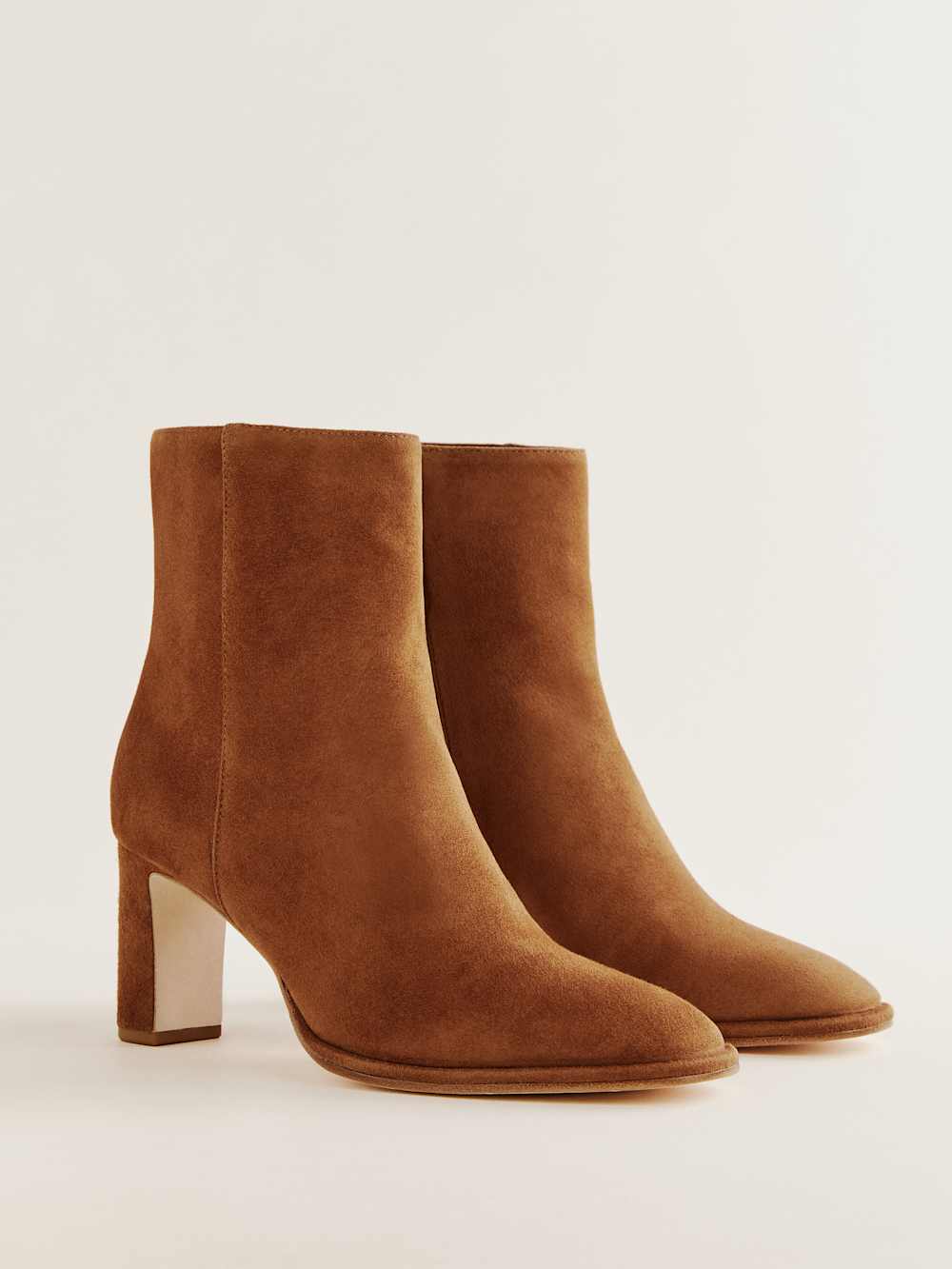 Gillian Ankle Boot - Rum Suede