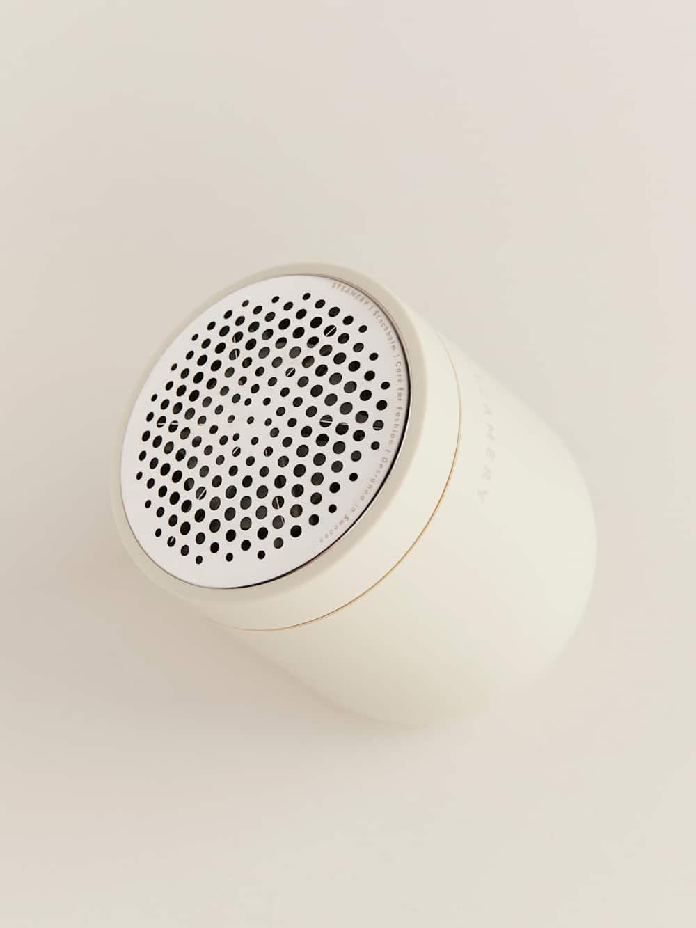 Steamery Pilo 2 Fabric Shaver - Sand