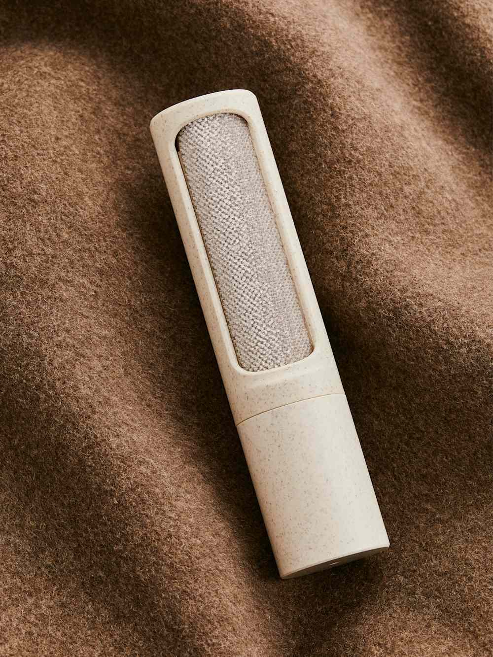 Steamery Lint Brush - Sand