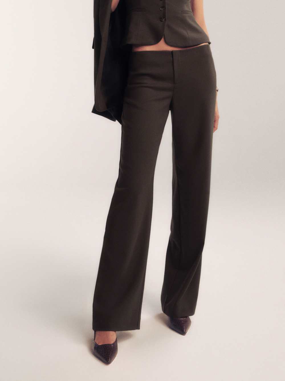 Vida Low Rise Pant - Mole