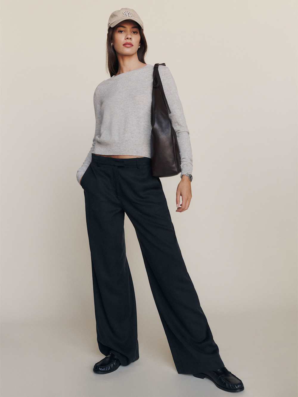 Petites Carter Mid Rise Pant - Black