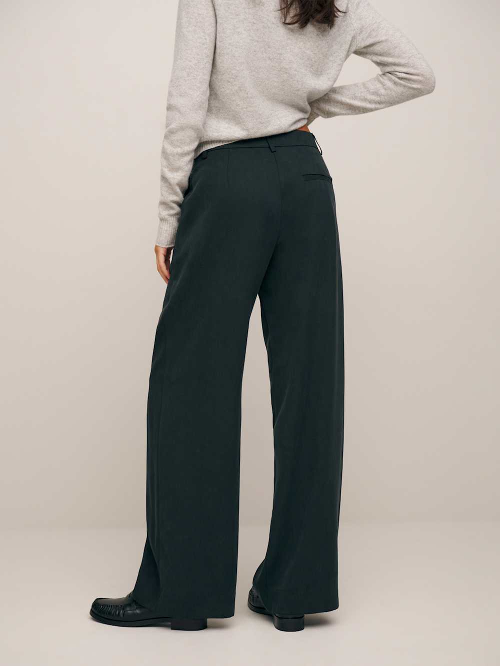 Petites Carter Mid Rise Pant - Black
