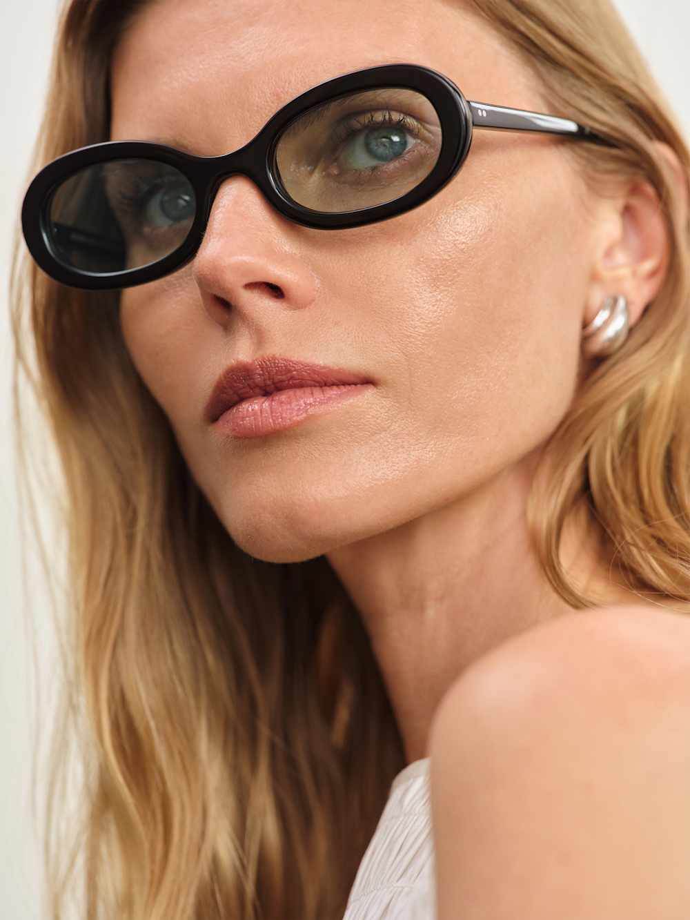 Coline Sunglasses - Black/blue