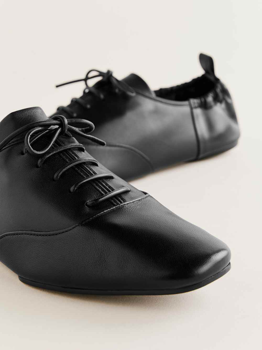 Marie Lace-up Oxford - Black Leather
