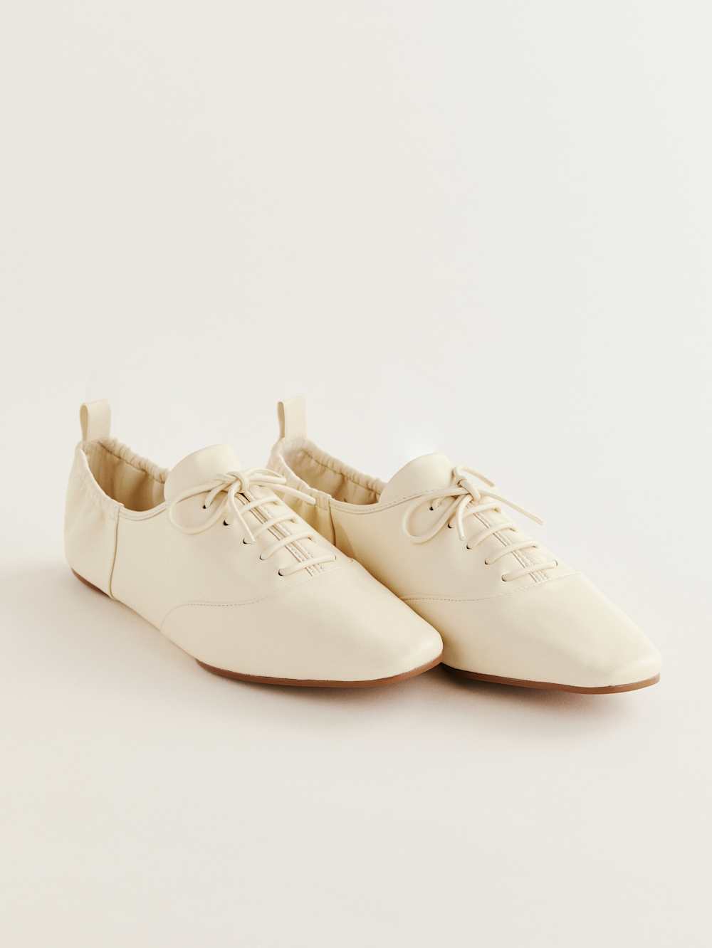 Marie Lace-up Oxford - Cream Puff Leather