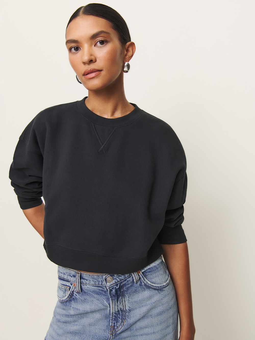 Grace Cropped Vintage Oversized Crewneck Sweatshirt - Black