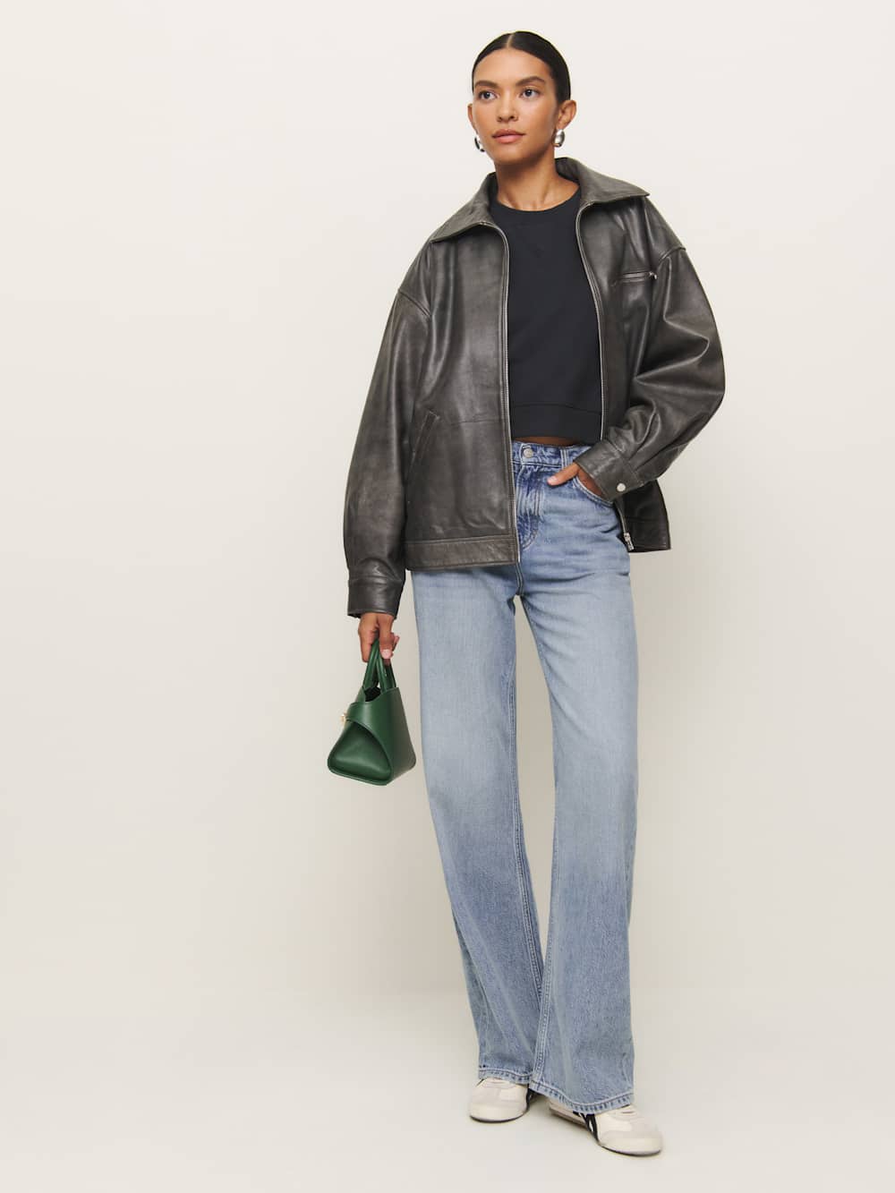 Grace Cropped Vintage Oversized Crewneck Sweatshirt - Black