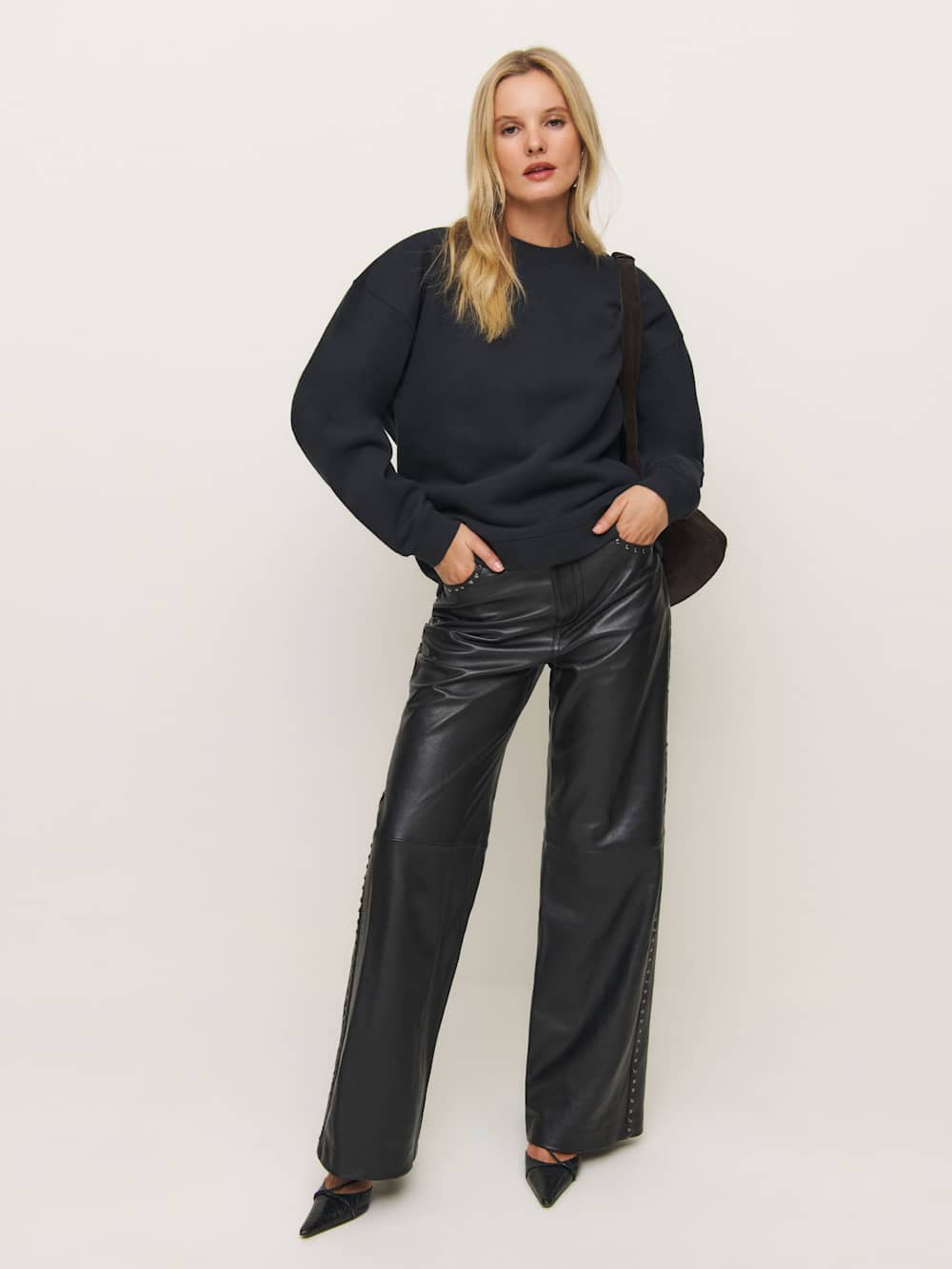 Emma Classic Crewneck Sweatshirt - Black