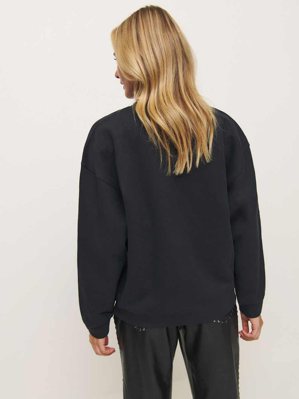 Emma Classic Crewneck Sweatshirt - Black
