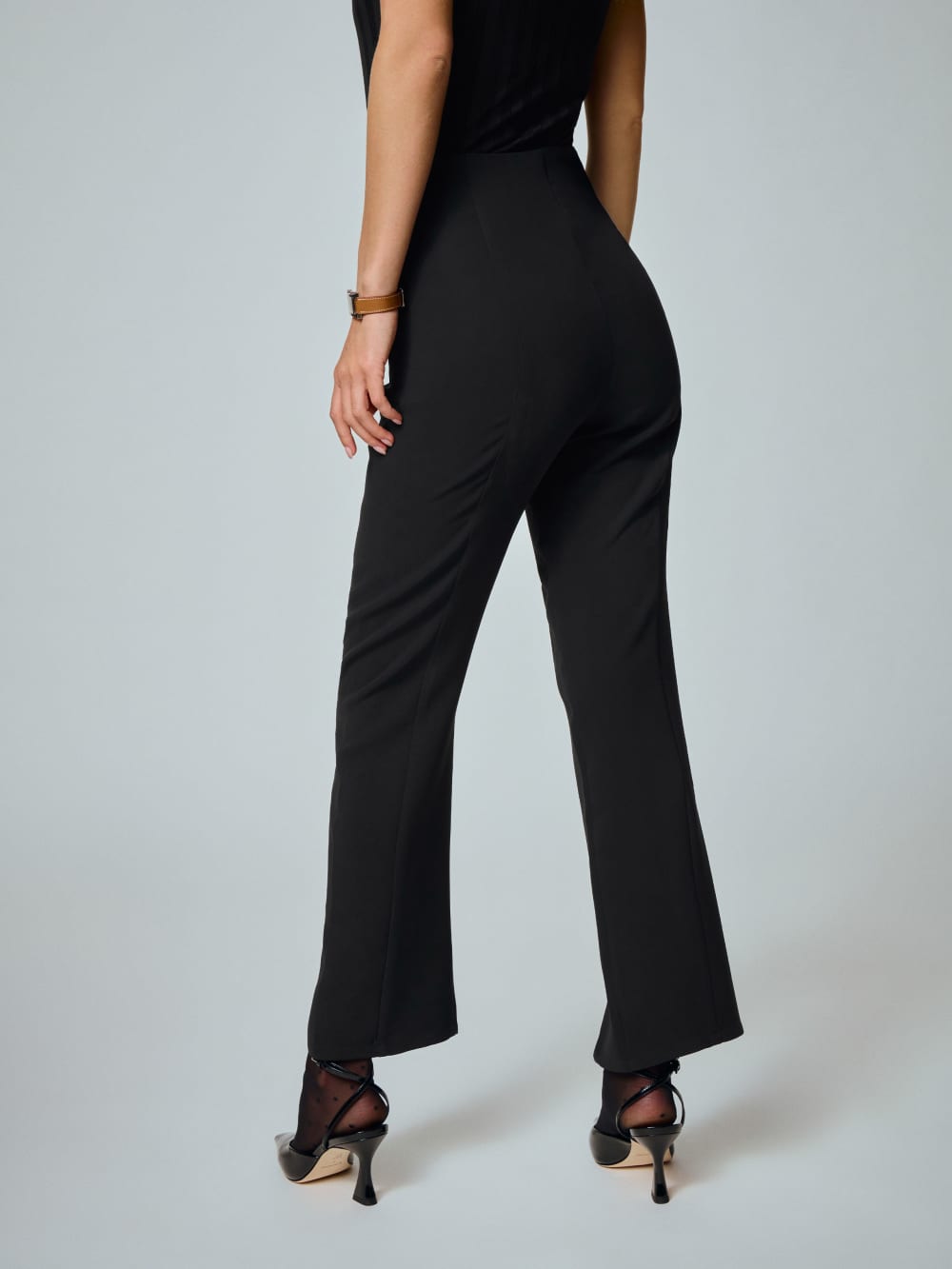 Pierre Mid Rise Pant - Black