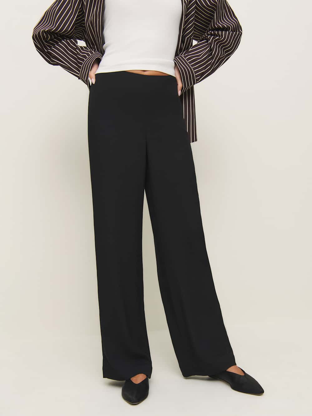 Hallie Mid Rise Pant - Black