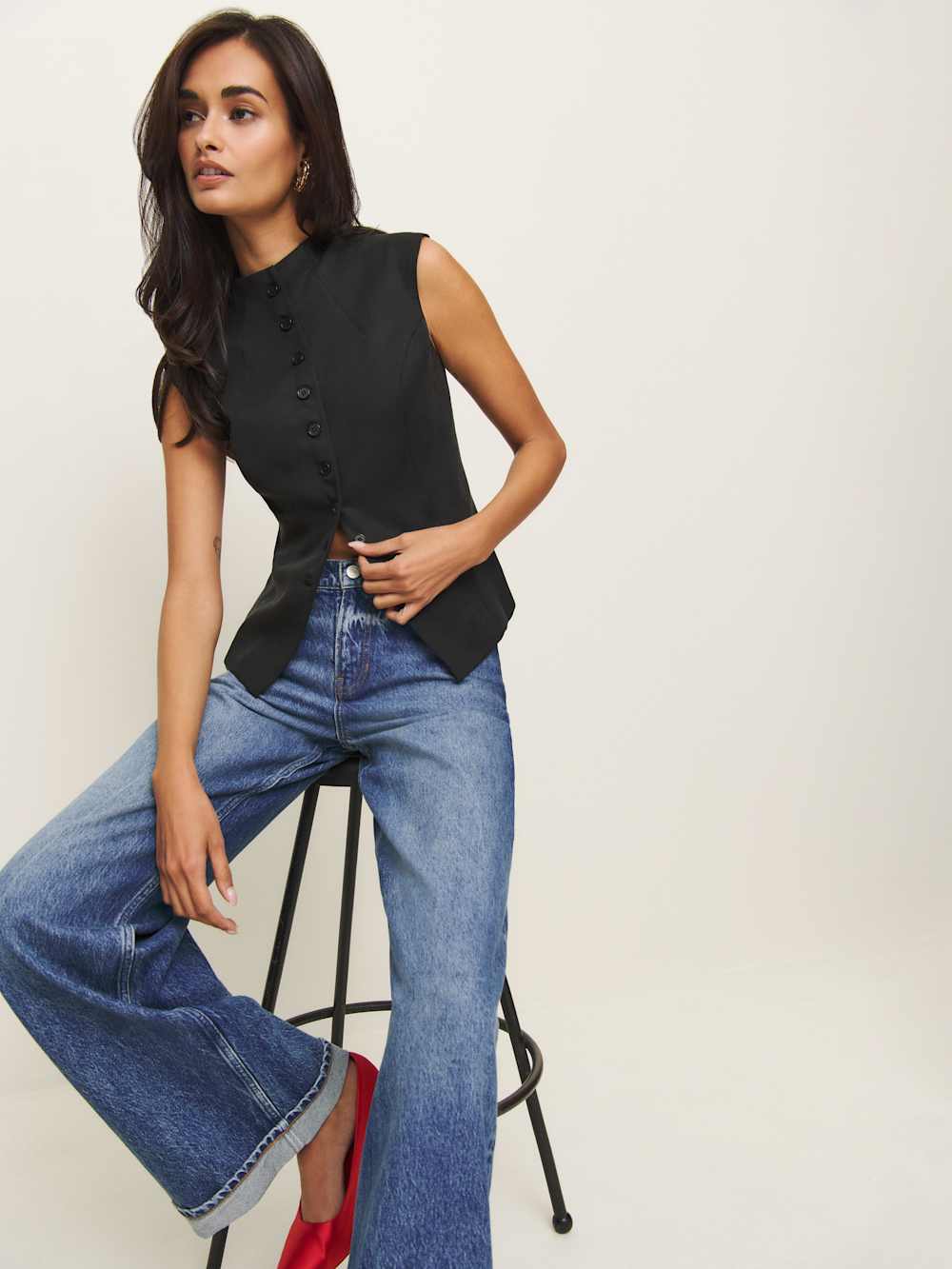 Lottie Vest - Black