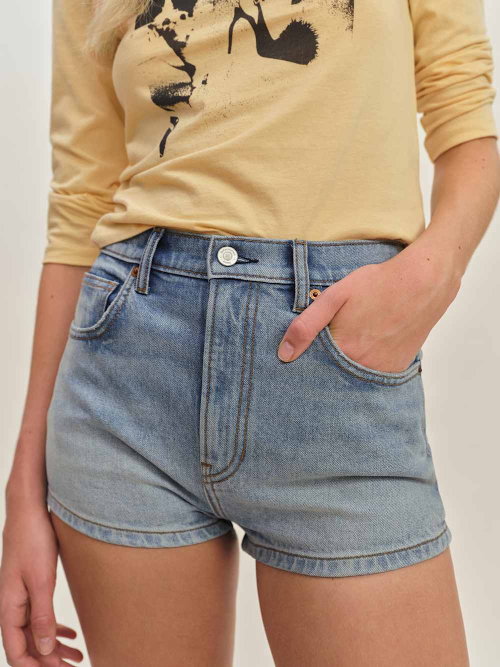 Jensen High Rise Cheeky Shorts - Edessa