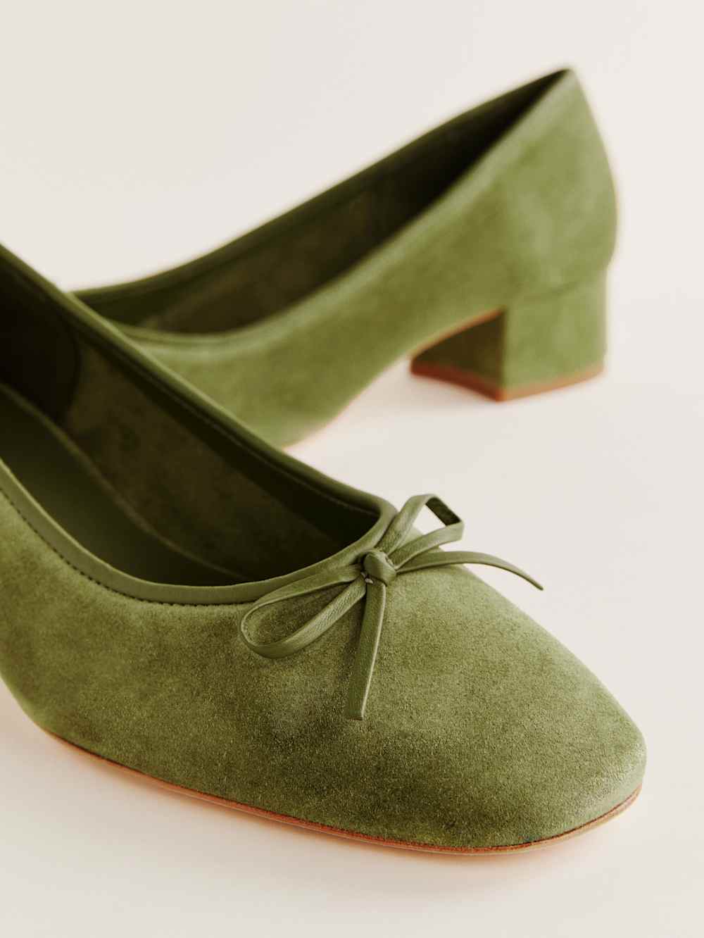 Terry Ballet Pump - Avocado Suede