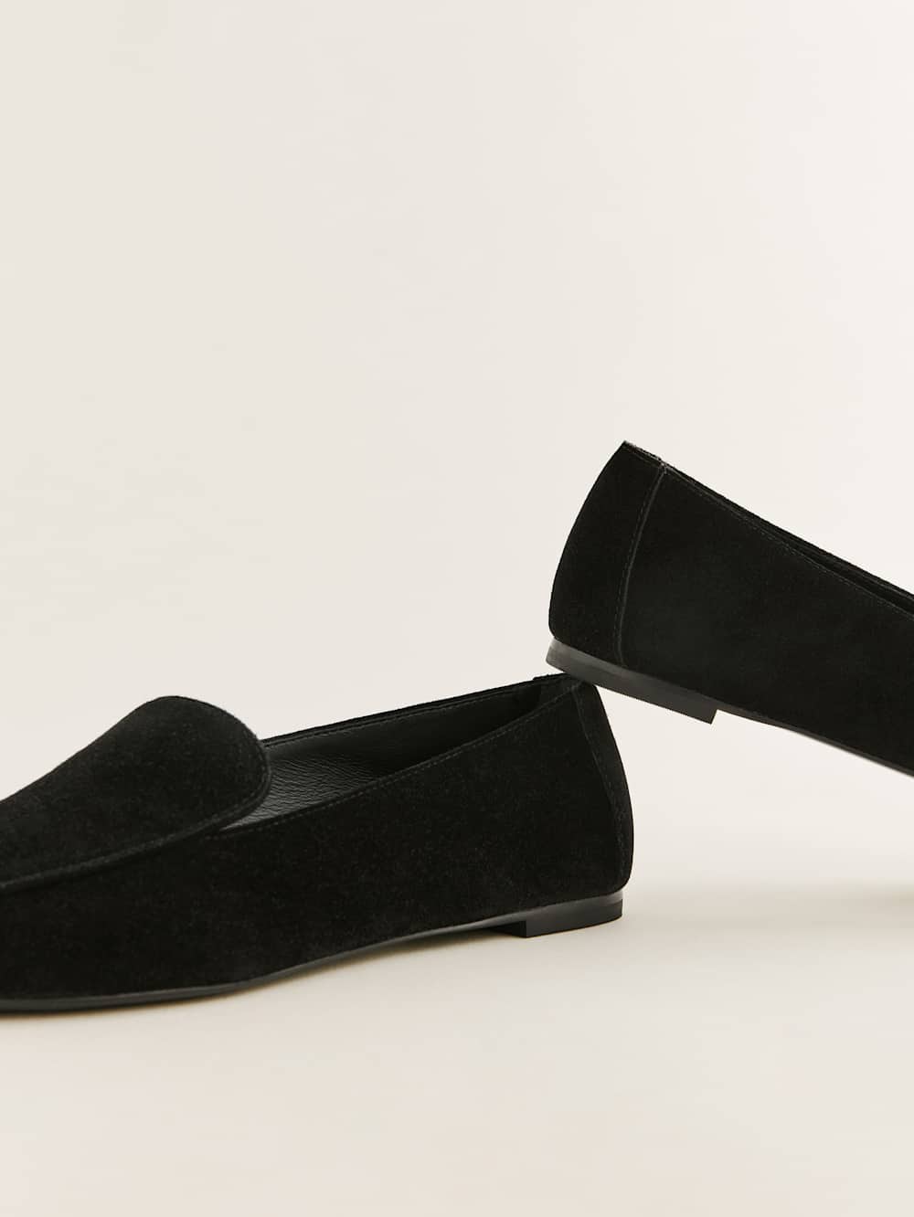 Kat Soft Loafer - Black Suede