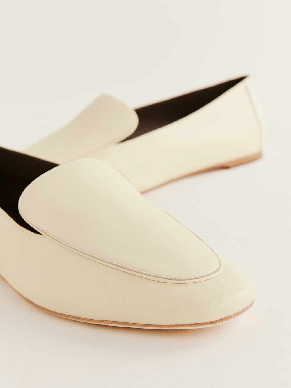 Kat Soft Loafer - Cream Puff Leather