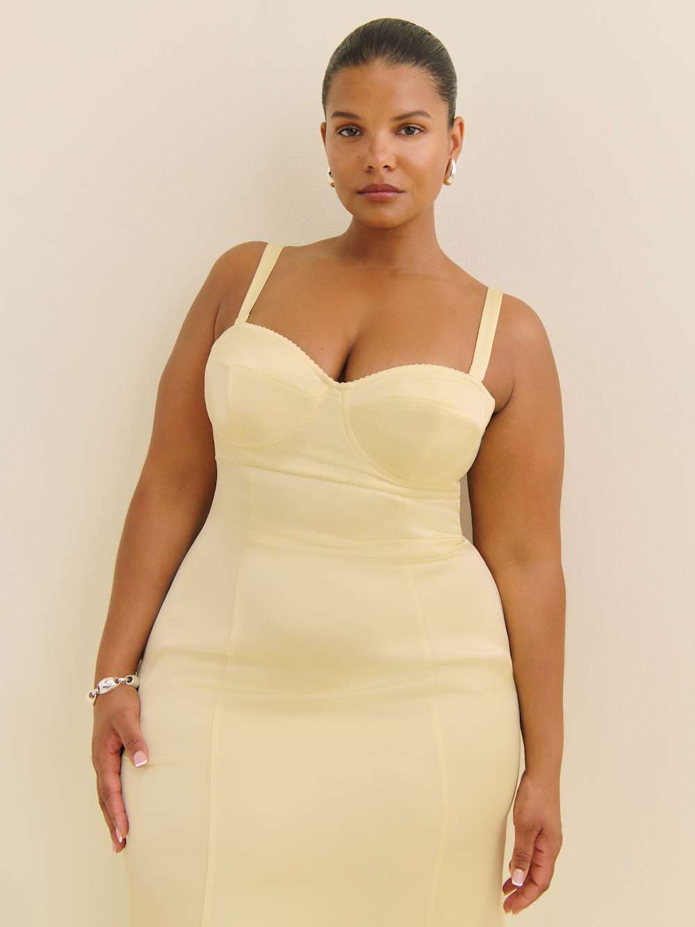 Britney Satin Dress Es - Buttercup