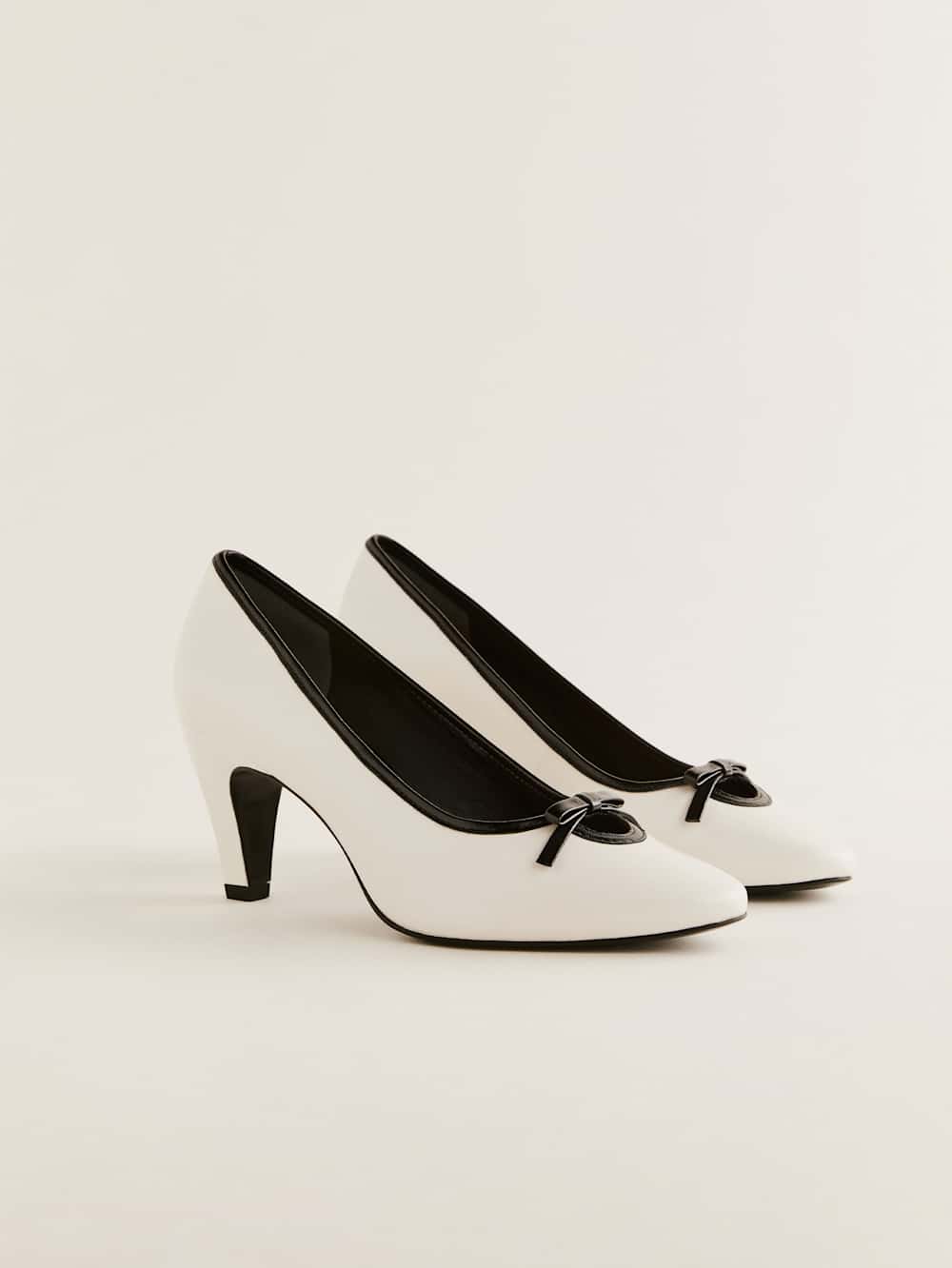 Pam Pump - White Leather