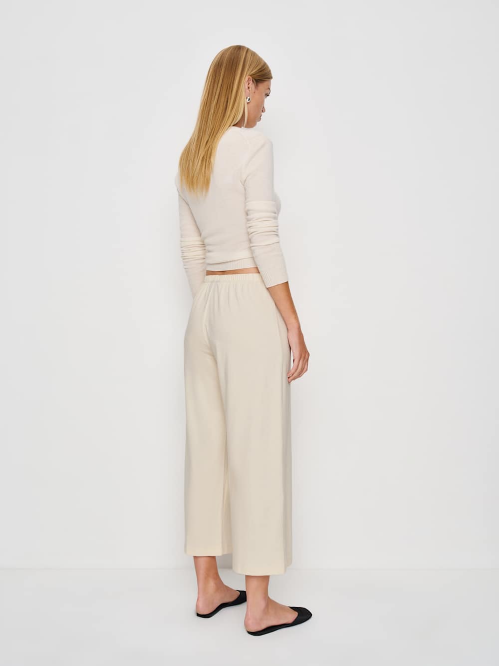 Ruby Cropped Knit Pant - Almond