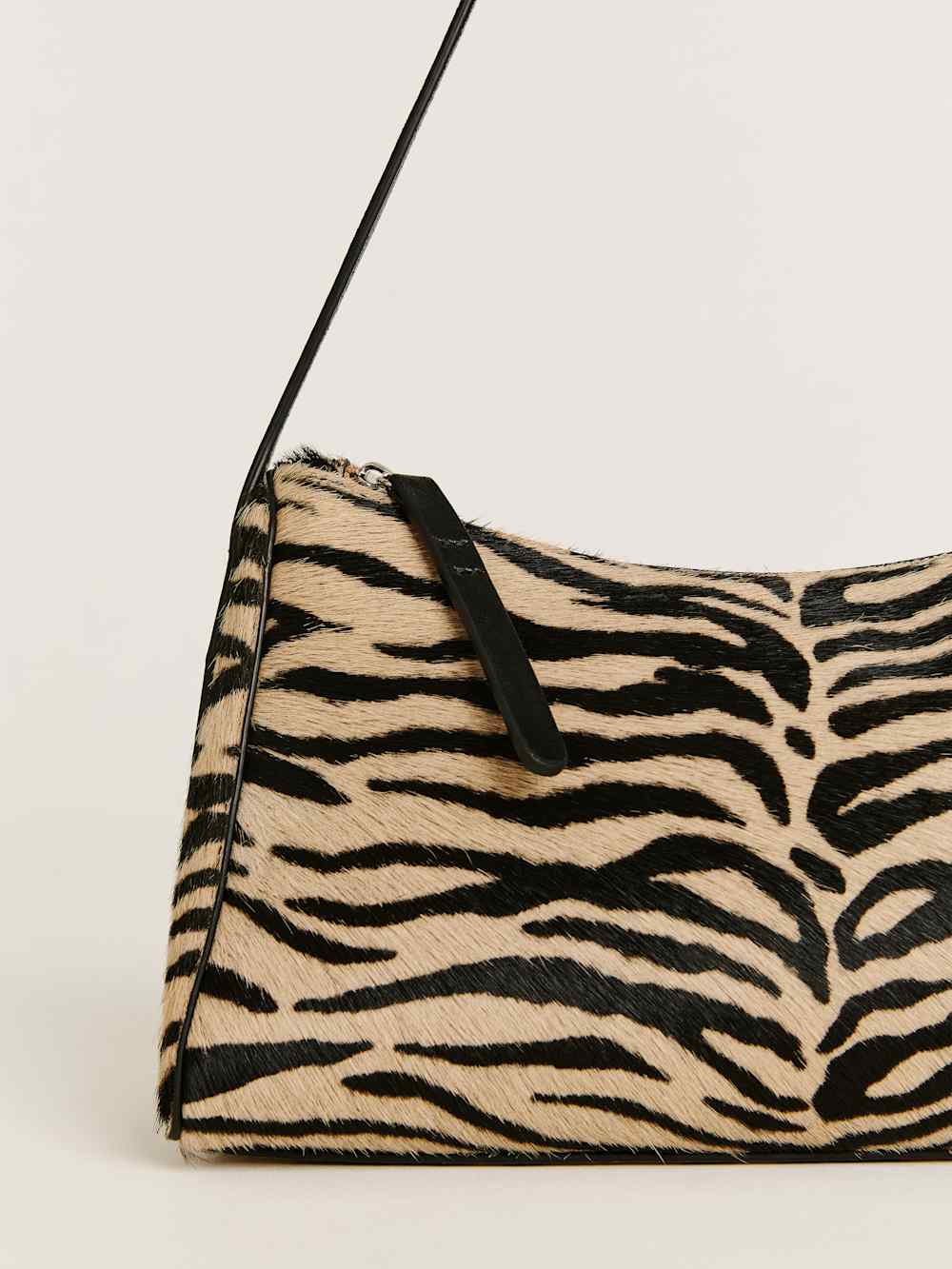 Hannah Shoulder Bag - Warm Tiger Haircalf