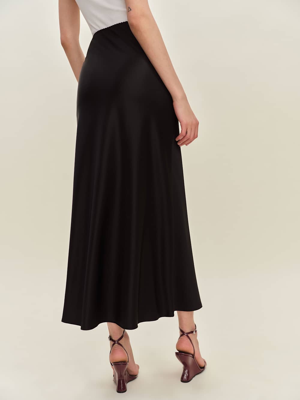 Layla Satin Skirt With Slit - Black