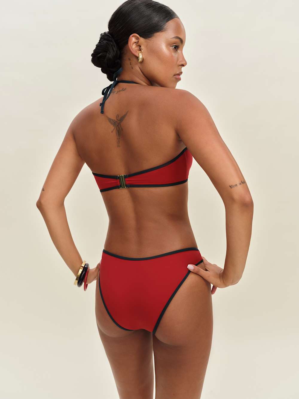 Praia Bikini Top - Lipstick Midnight