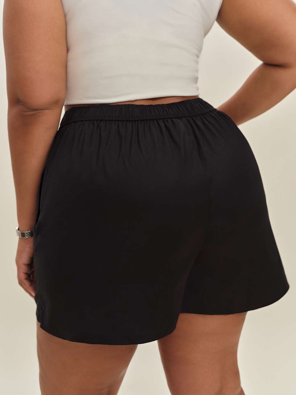 Miles Short Es - Black